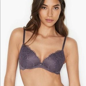 Victoria’s Secret-Lightly lined wireless bra